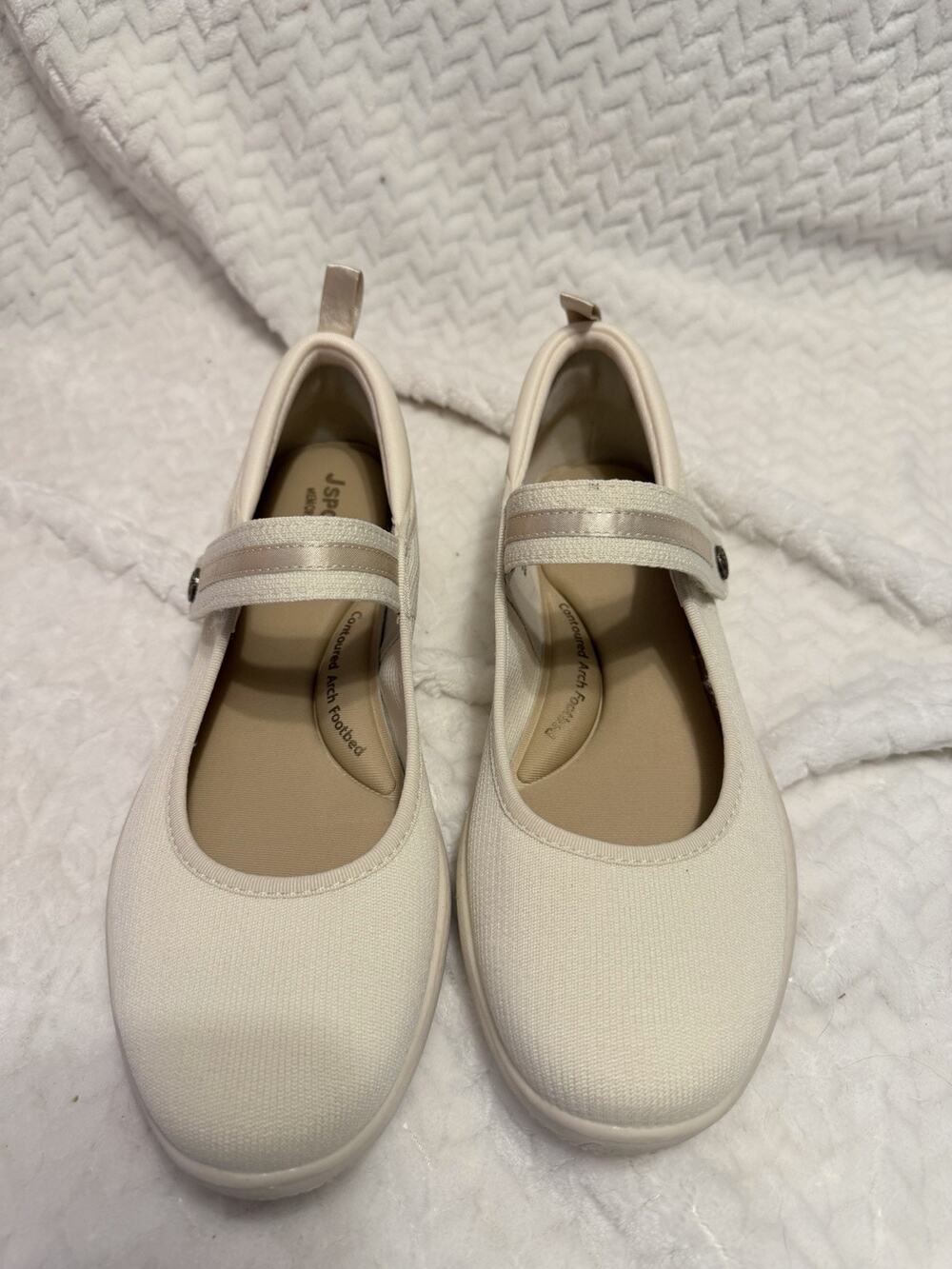 J Sport Melody Cream Mary Jane Style Women’s Slip On Shoes Size 8.5
